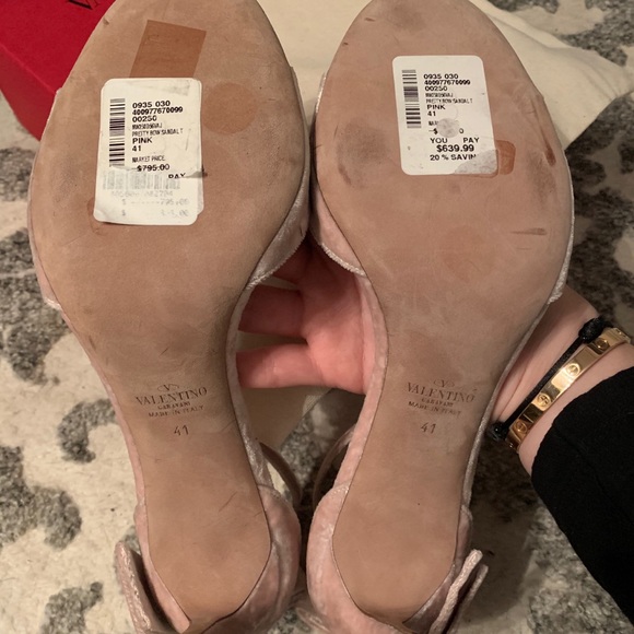 SOLD! Valentino Garavani Velvet Bow Sandals - Picture 8 of 8